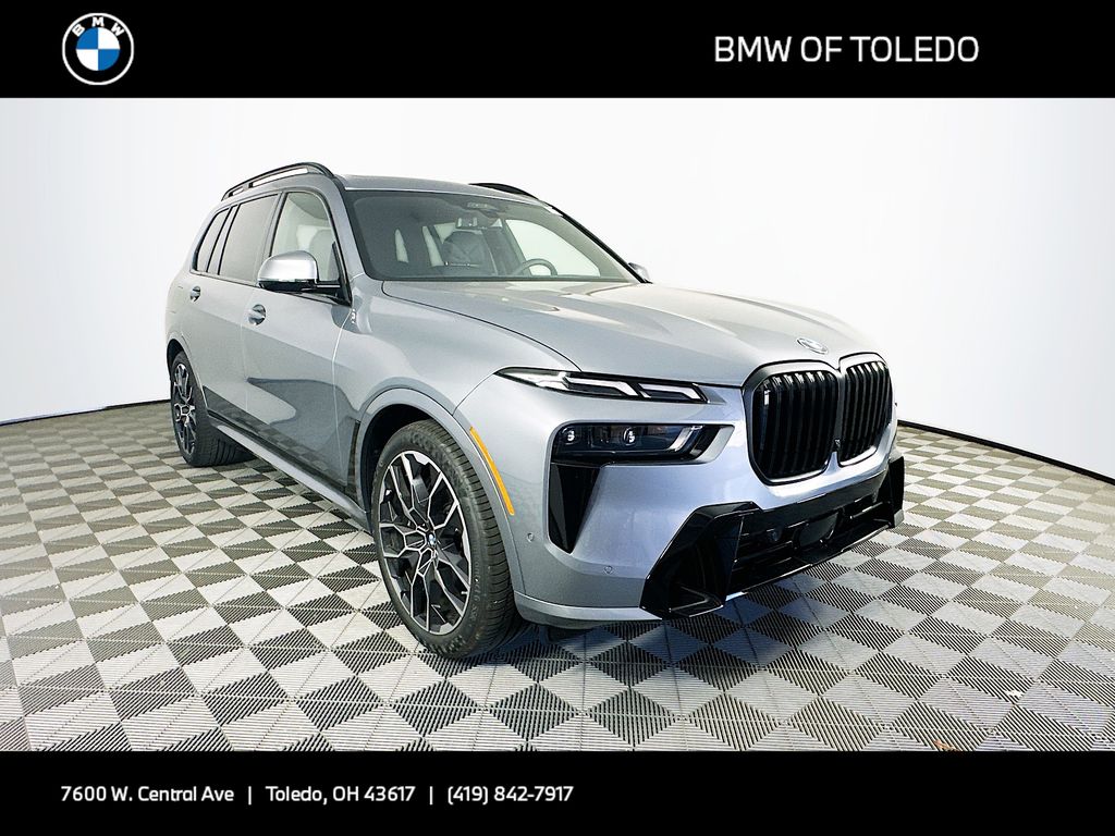 2026 BMW X7 xDrive40i's photo
