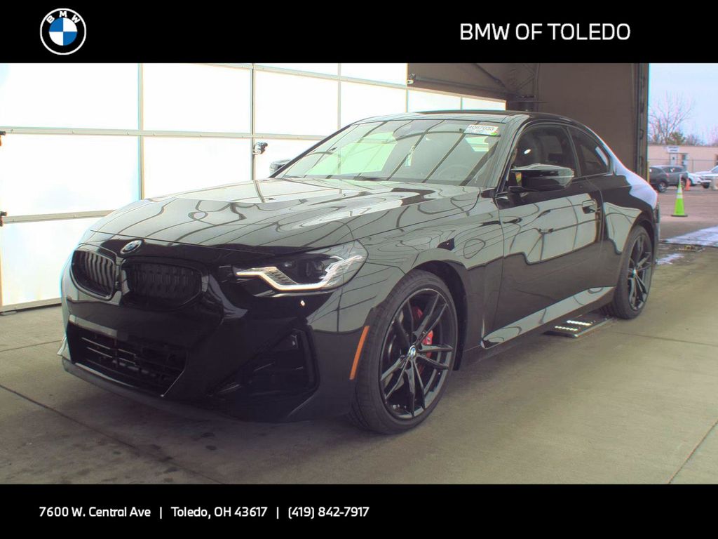 2024 BMW 2 Series M240i's photo
