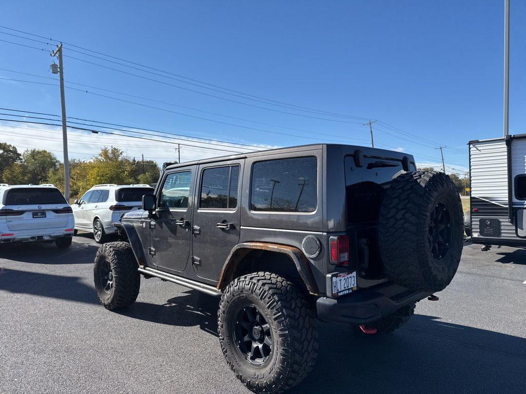 2016 Jeep Wrangler Unlimited Rubicon photo 4