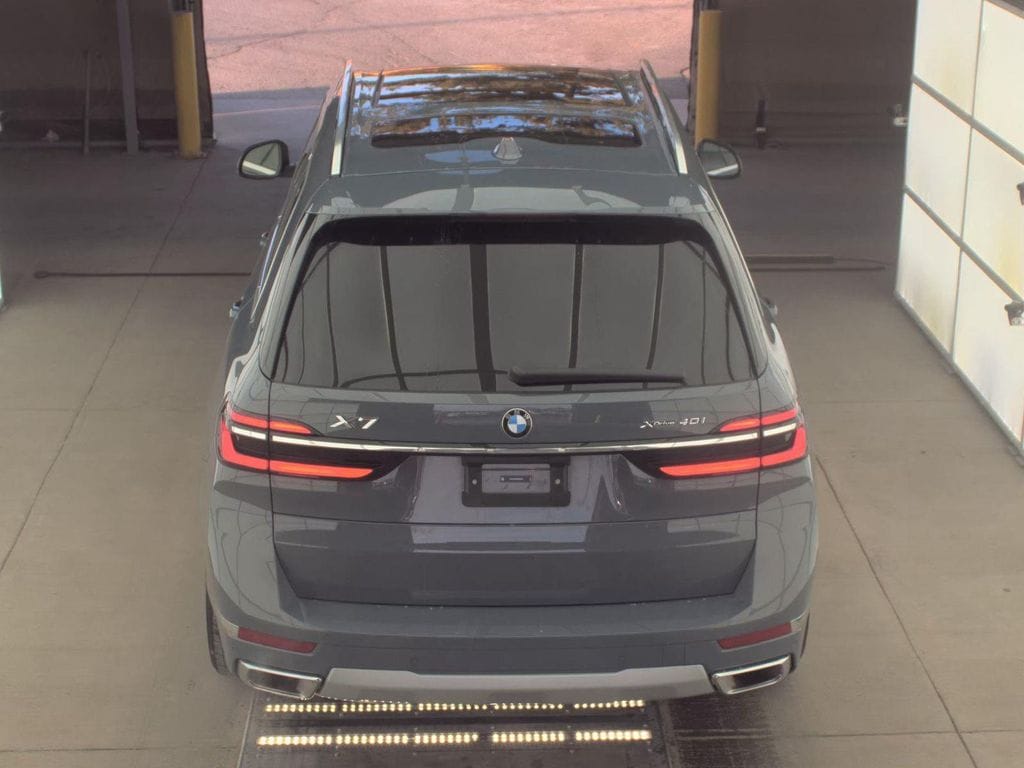 Used 2025 BMW X7 xDrive40i SUV