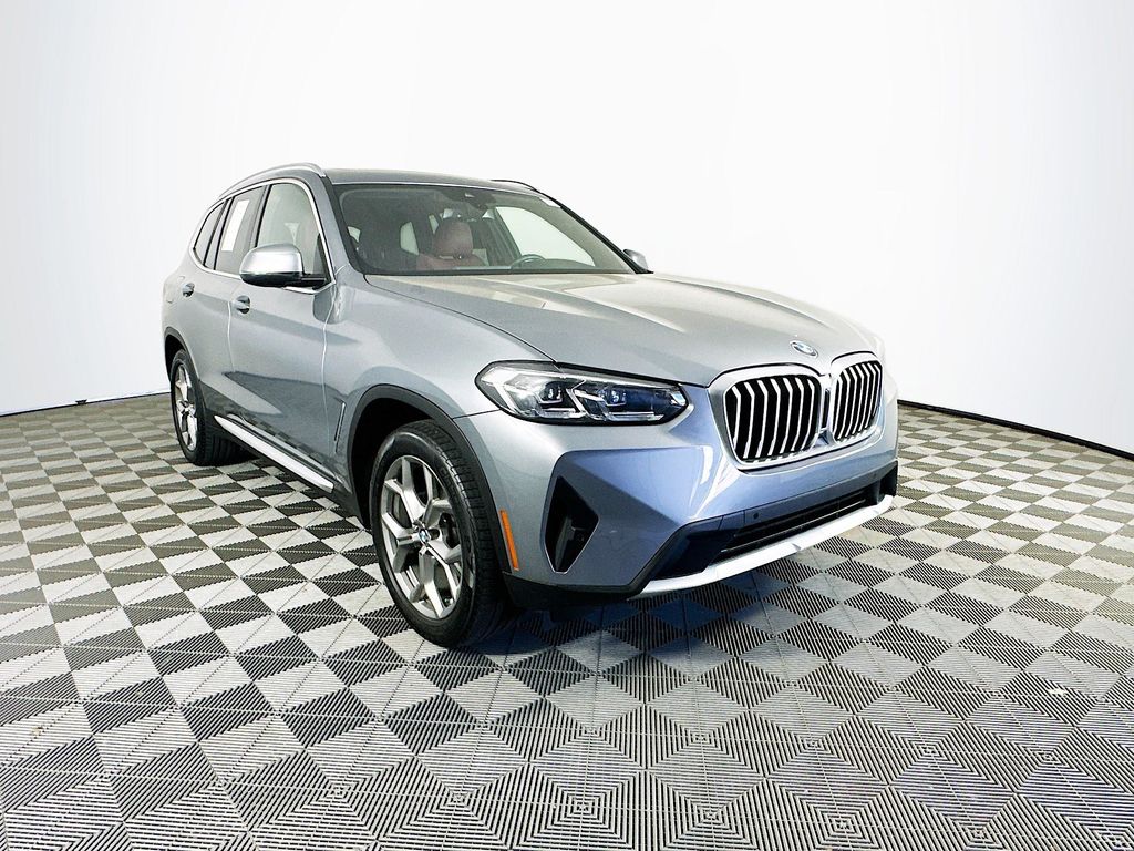 2023 BMW X3 xDrive30i's photo
