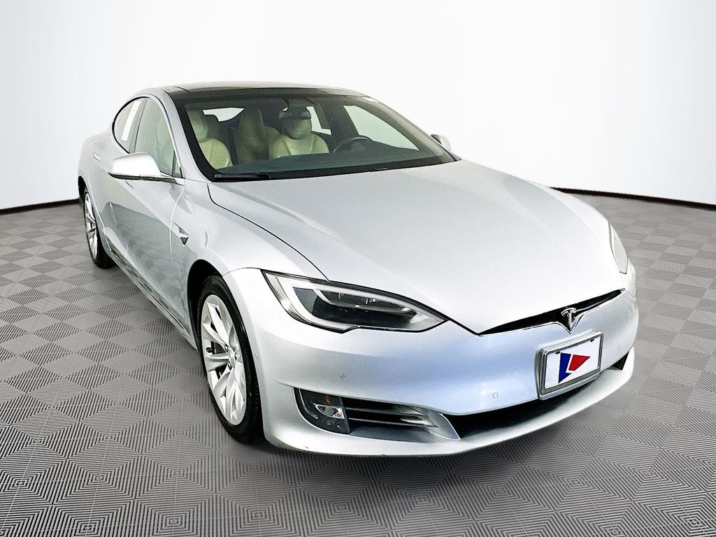 2017 Tesla Model S 75D's photo