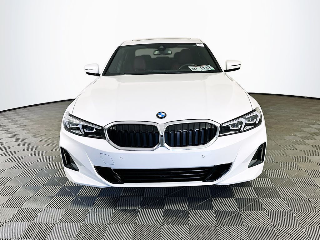 2024 Bmw 330i xDrive photo 2