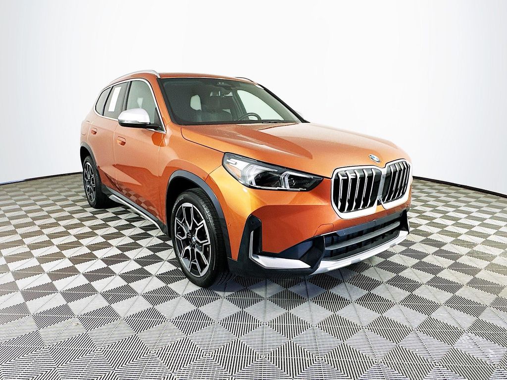 2024 BMW X1