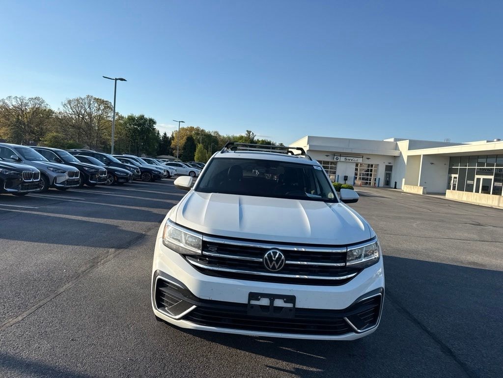 Used 2021 Volkswagen Atlas 3.6L V6 SE w/Technology R-Line 4MOTION SUV