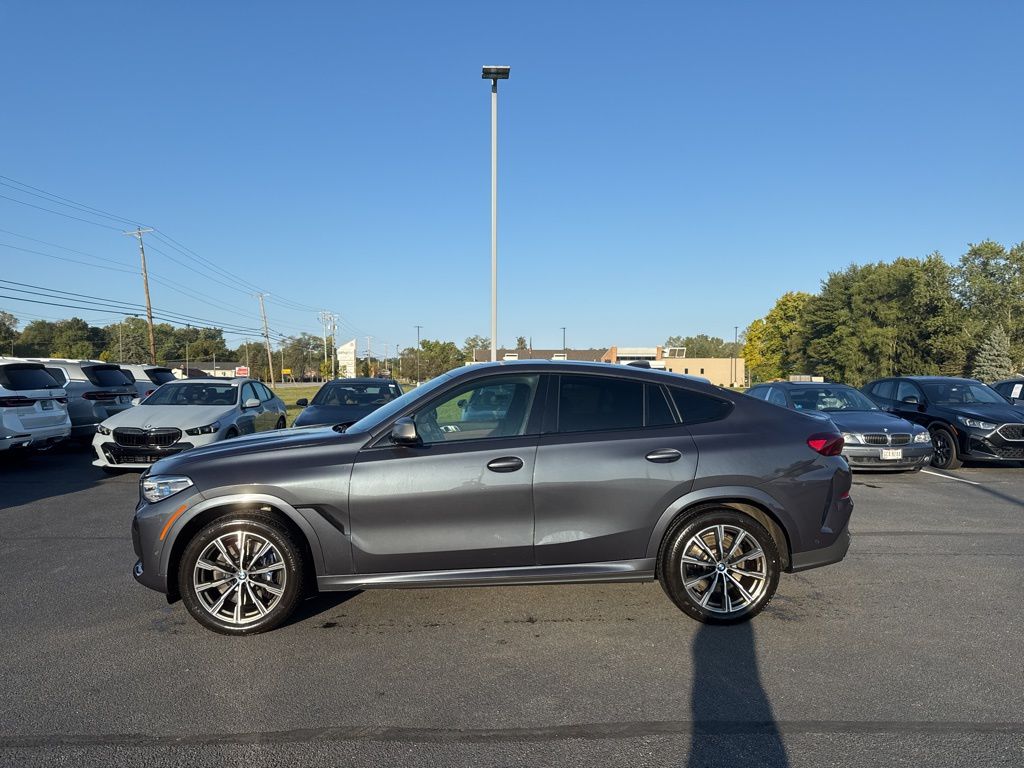 2021 Bmw X6 M50i photo 2