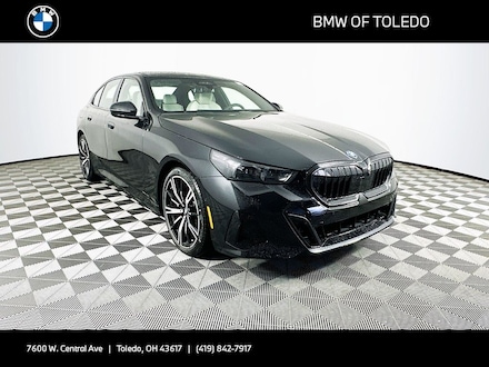 2026 BMW 550e xDrive Sedan