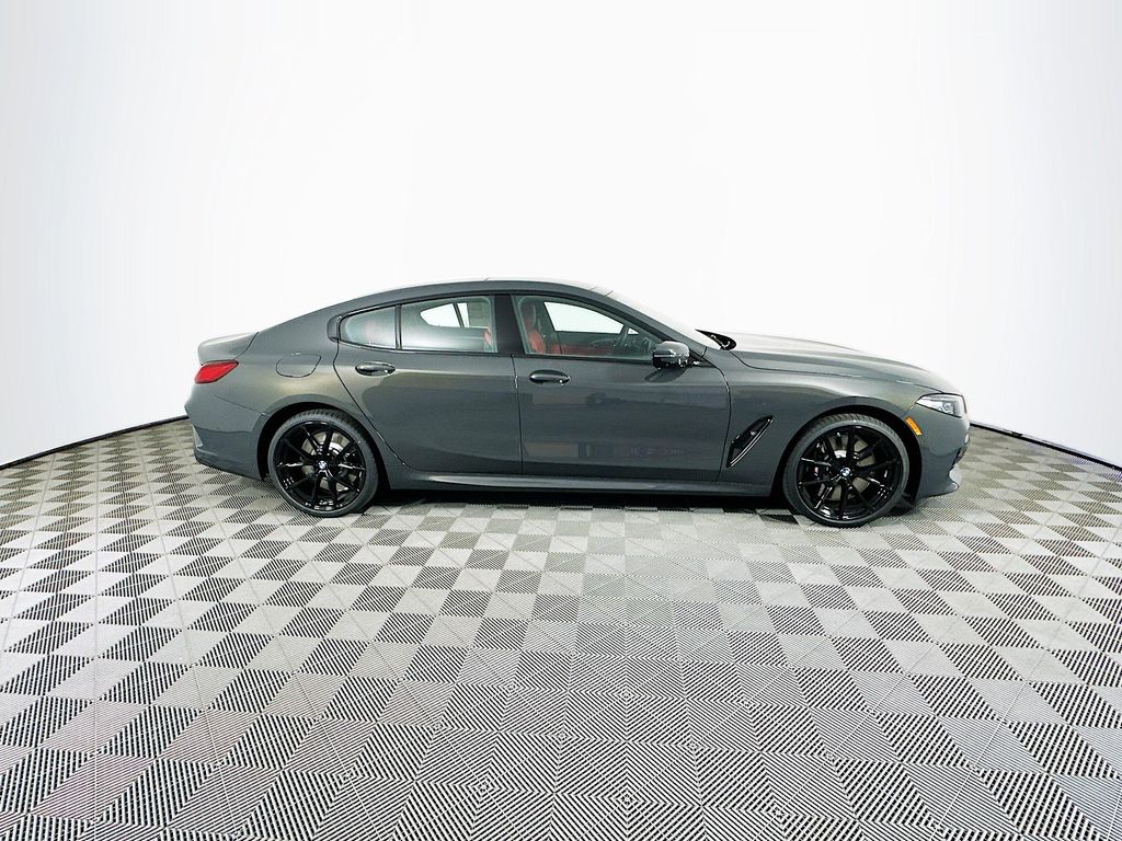 2026 BMW 8 Series 840i - Photo 9