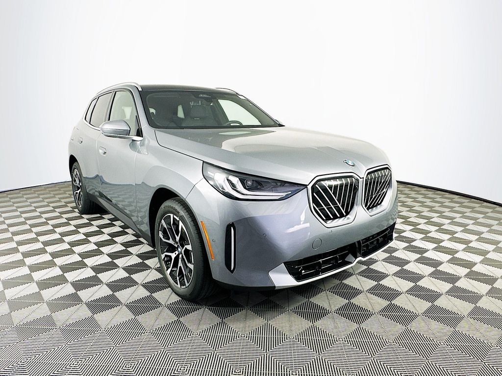 2026 BMW X3 30 XDRIVE's photo