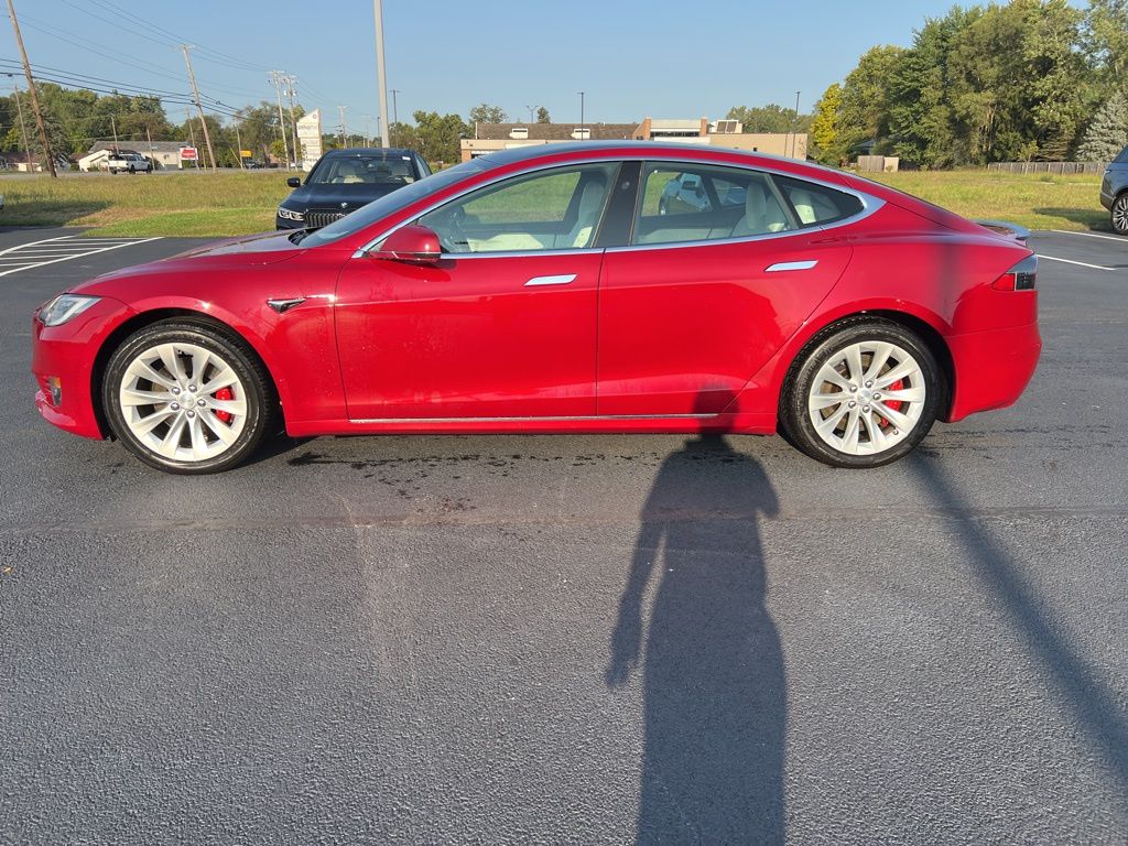 Used 2019 Tesla Model S Performance with VIN 5YJSA1E49KF331297 for sale in Toledo, OH