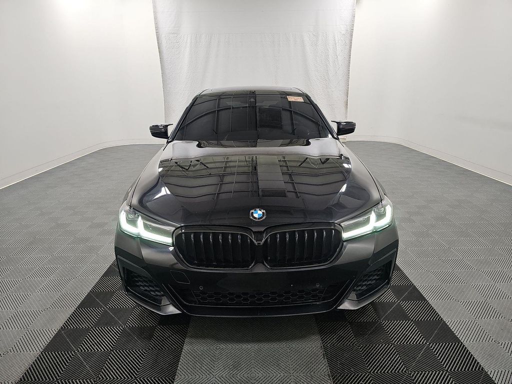 Used 2022 BMW 5 Series M550i with VIN WBA13BK02NCJ58945 for sale in Toledo, OH
