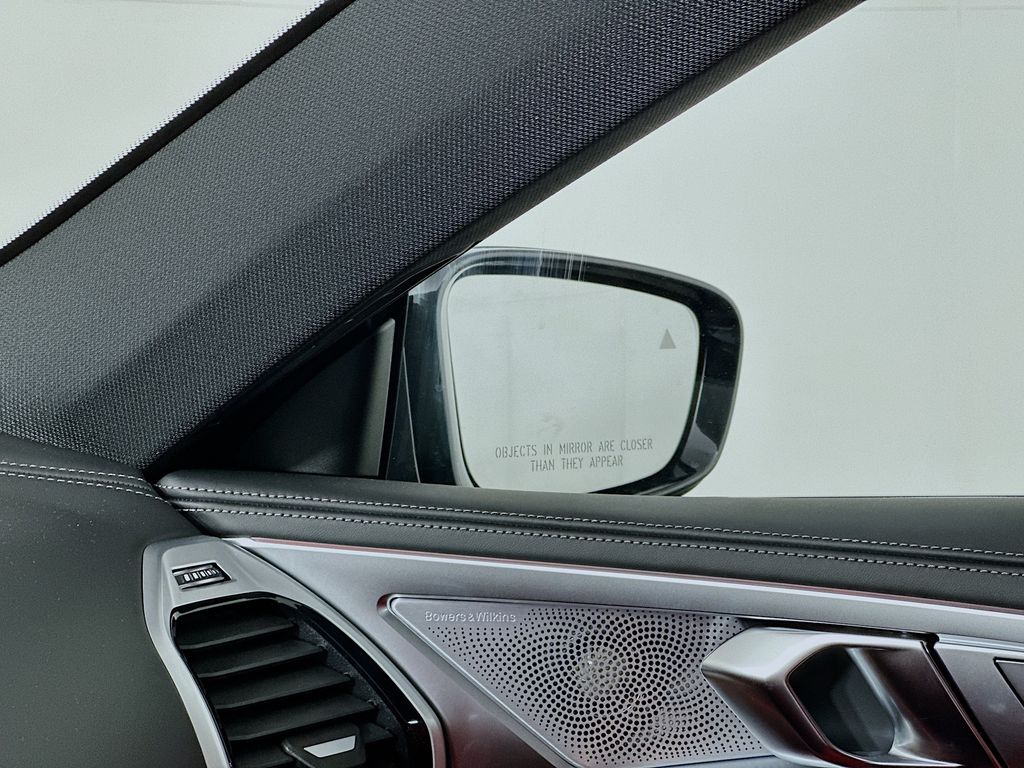 2026 BMW 8 Series 840i - Photo 22