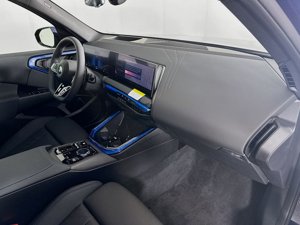 2025 BMW X3 30 - Photo 34