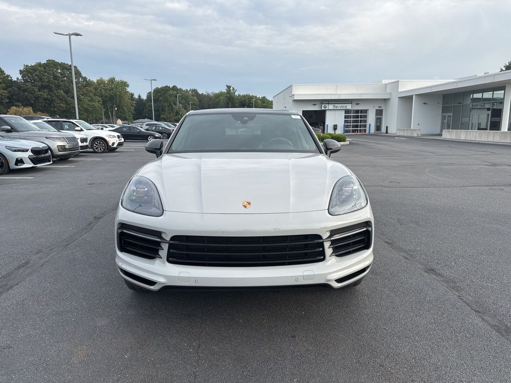 2021 Porsche Cayenne S Coupe photo 2