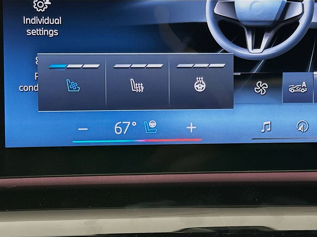 2026 BMW 5 Series 530i - Photo 25