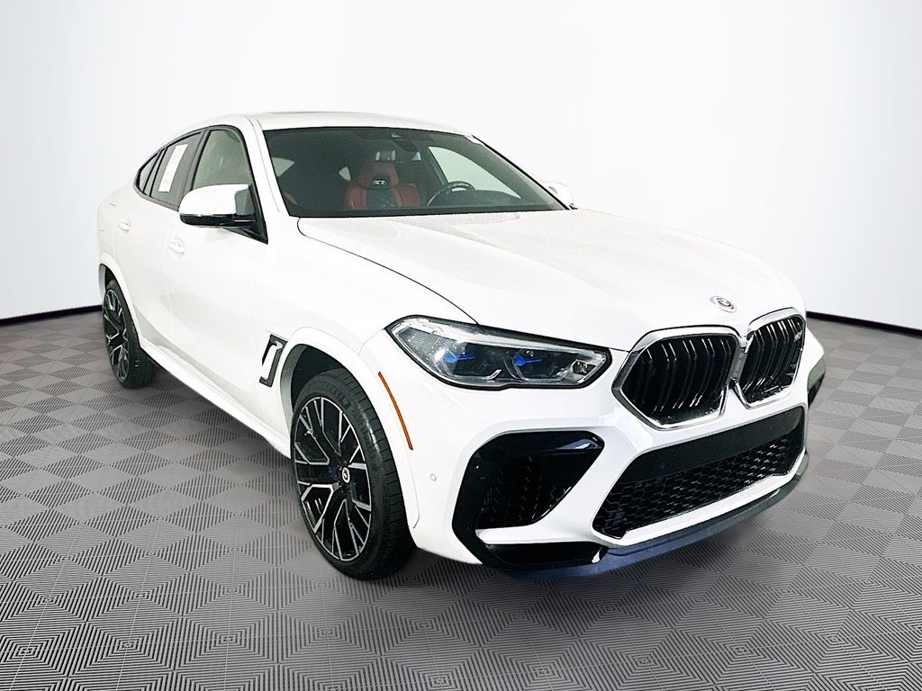 2022 BMW X6 M -'s photo