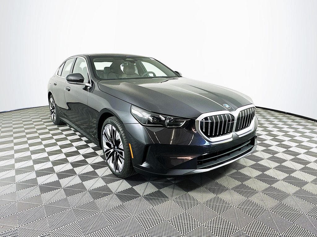 Used 2025 BMW 5 Series 530i with VIN WBA53FJ09SCU06114 for sale in Toledo, OH