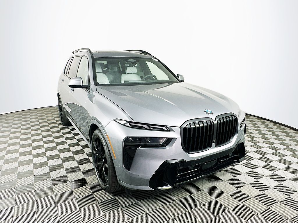 New 2026 BMW X7 xDrive40i SUV