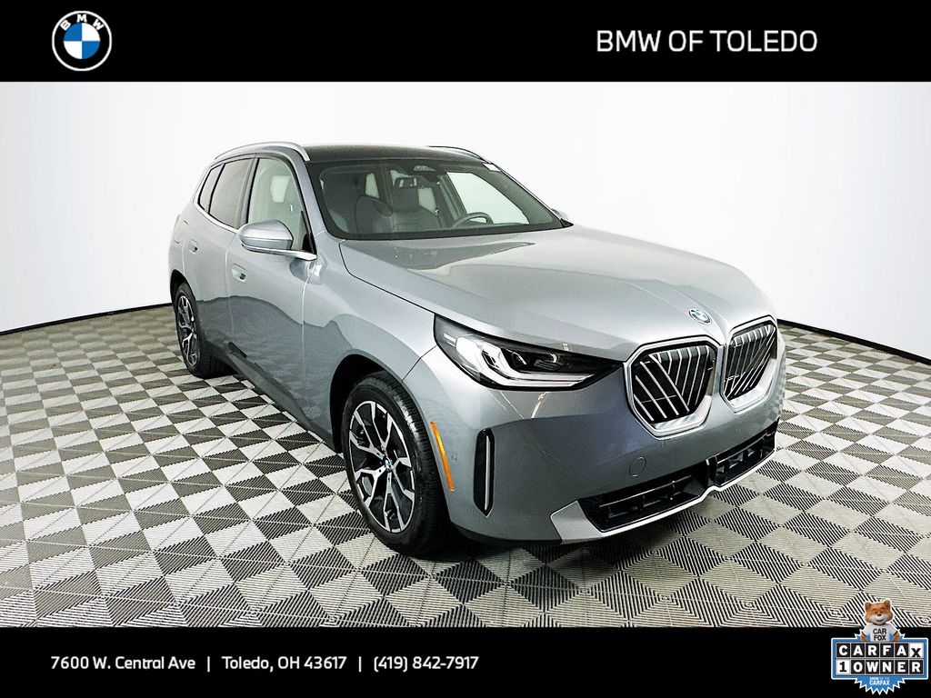 2025 BMW X3 30's photo