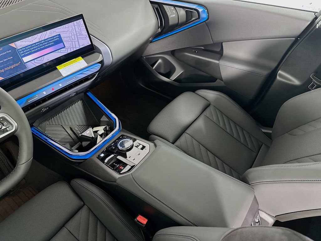 2025 BMW X3 30 - Photo 28