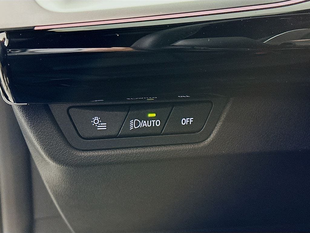 2026 BMW X1 28i - Photo 12