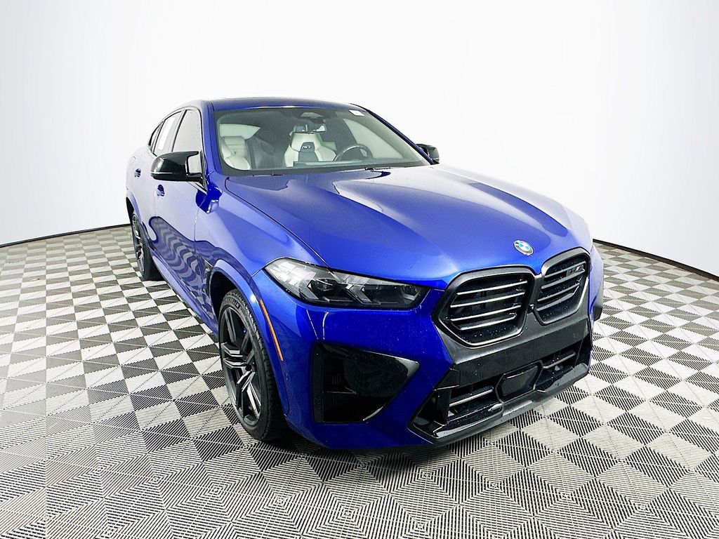 2024 BMW X6 M Competition's photo