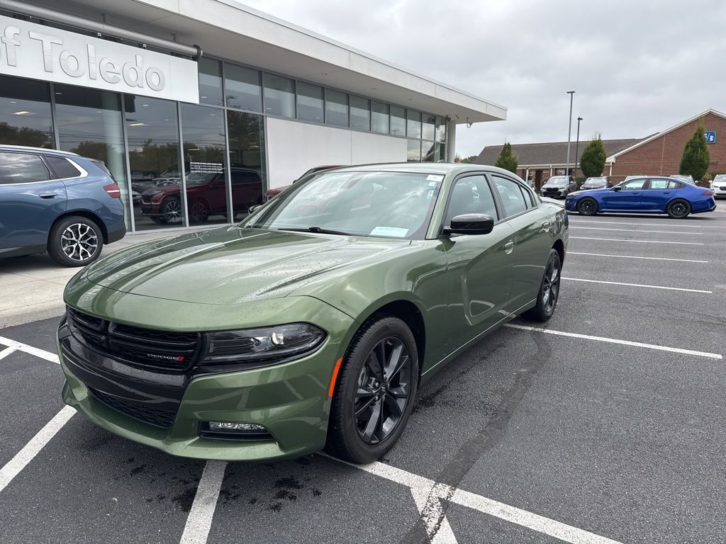 2023 Dodge Charger SXT photo 3