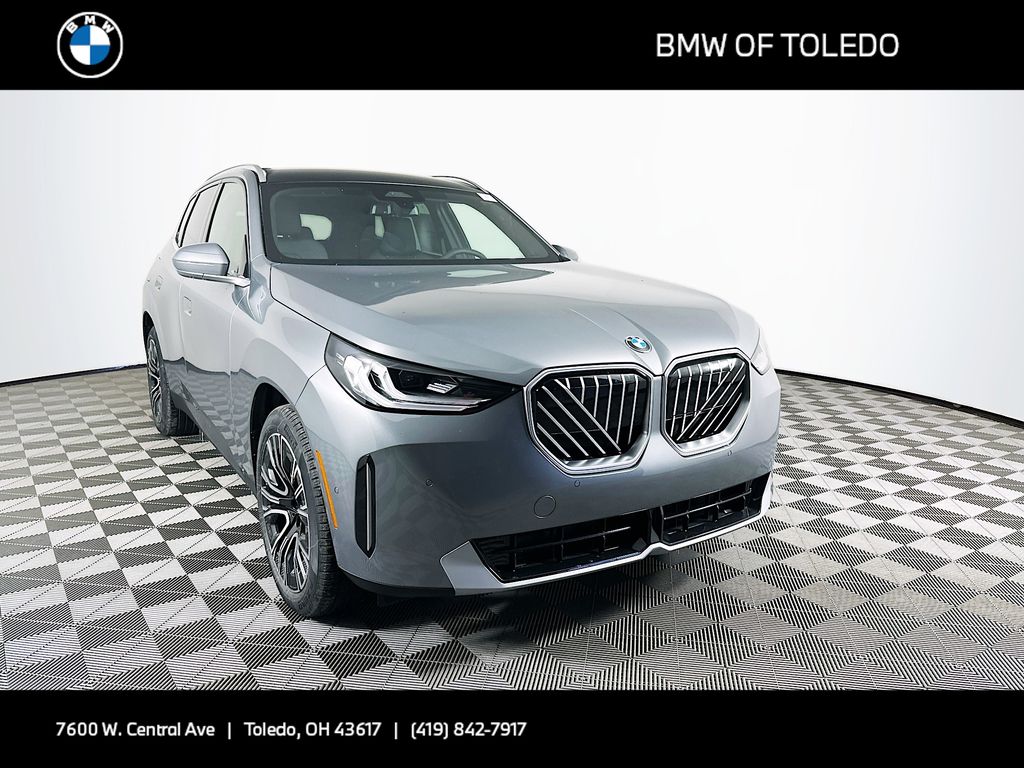 2026 BMW X3 30's photo