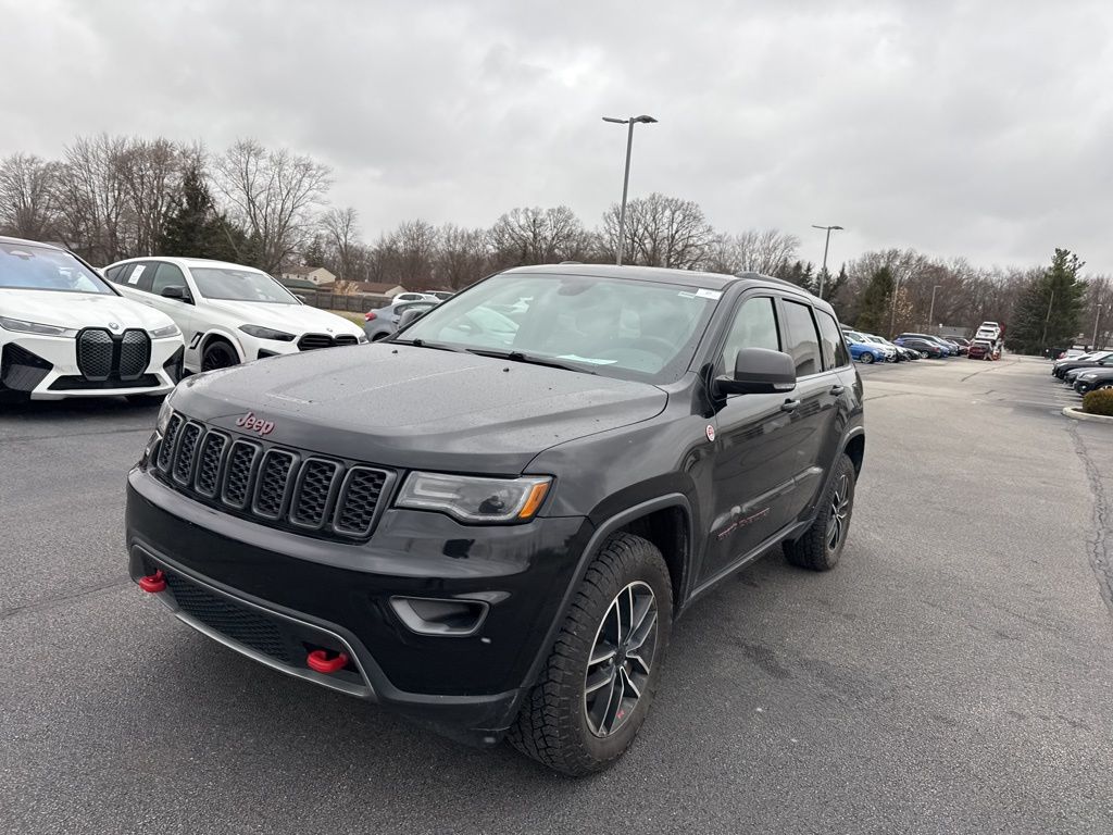 2020 Jeep Grand Cherokee Trailhawk photo 3