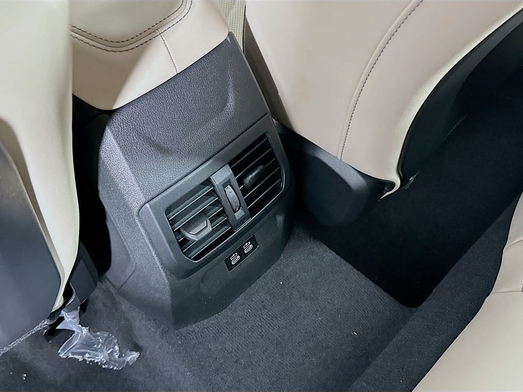 2026 BMW 2 Series 228 - Photo 31
