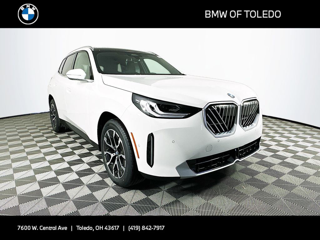2026 BMW X3 30's photo