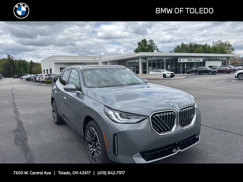 2026 BMW X3 30 XDRIVE's photo