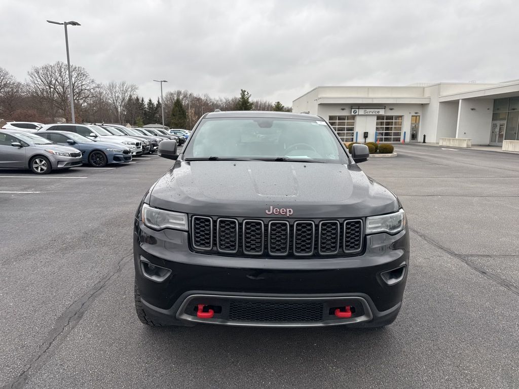 2020 Jeep Grand Cherokee Trailhawk photo 2