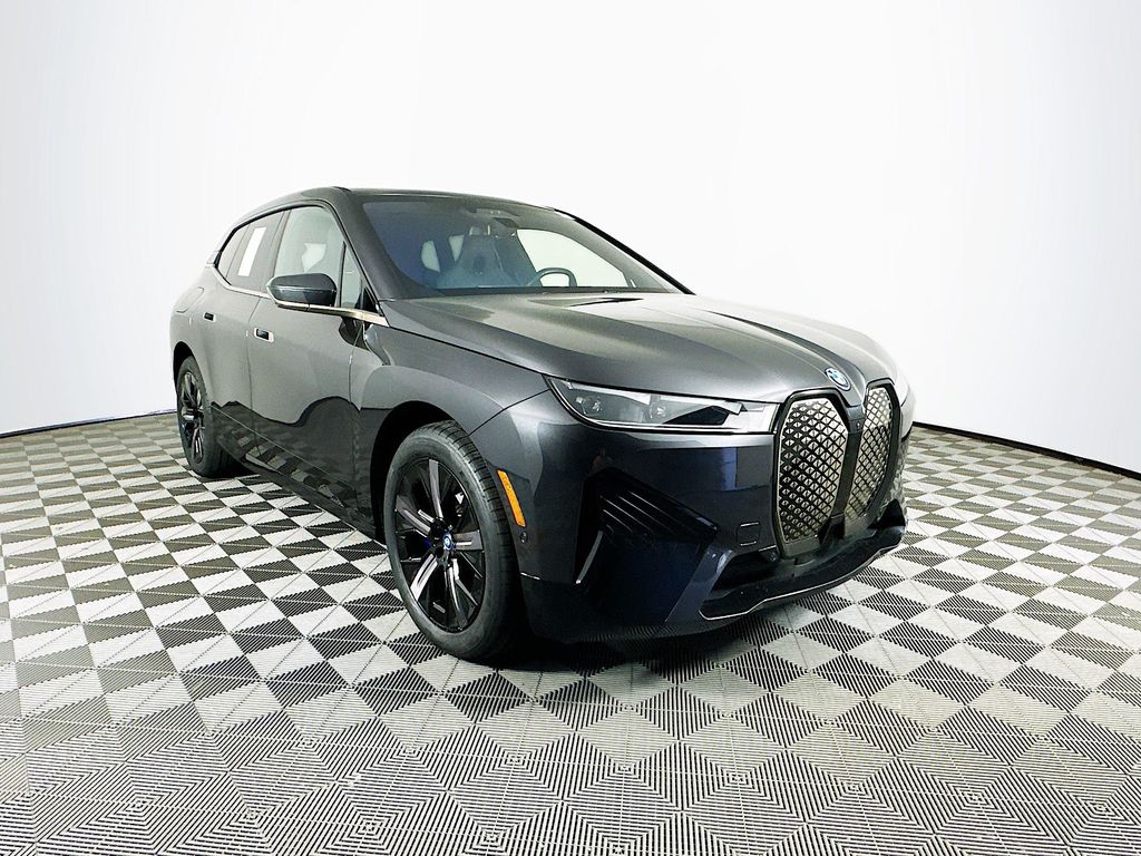 Used 2024 BMW iX Base with VIN WB523CF09RCN58512 for sale in Toledo, OH
