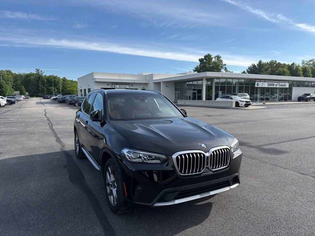 2023 BMW X3 xDrive30i's photo