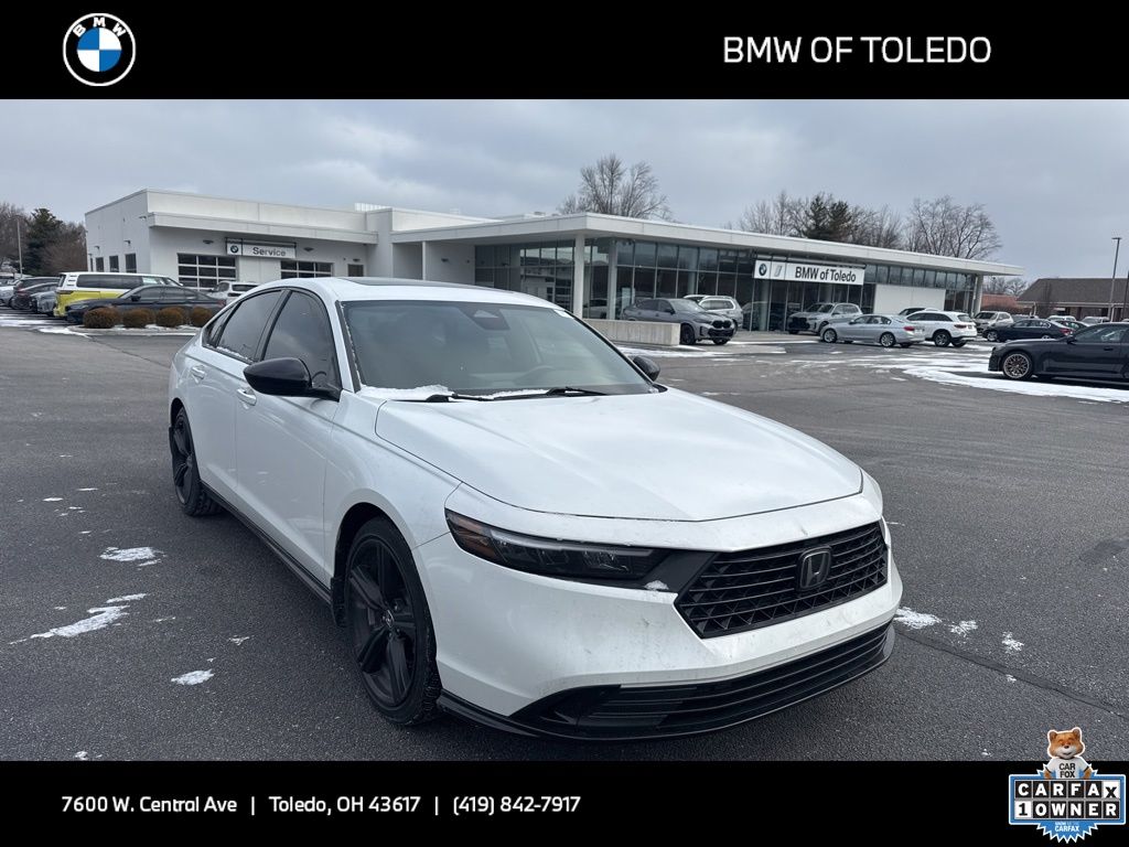 2024 Honda Accord Hybrid Sport-L's photo