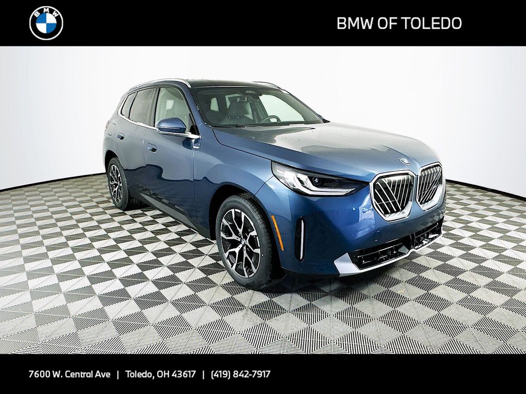 2026 BMW X3 30's photo