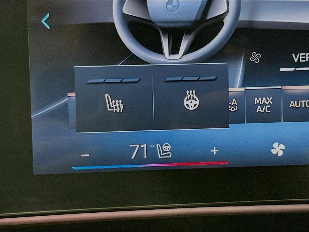 2024 BMW X2 28i - Photo 28