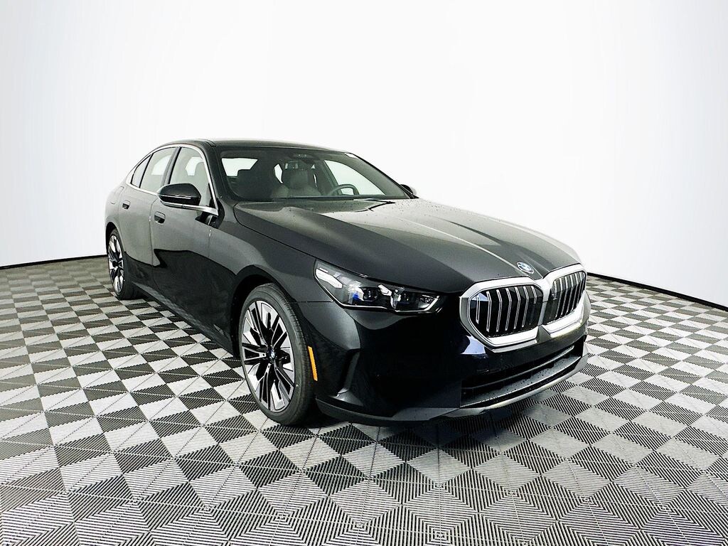 New 2026 BMW 540i xDrive Sedan