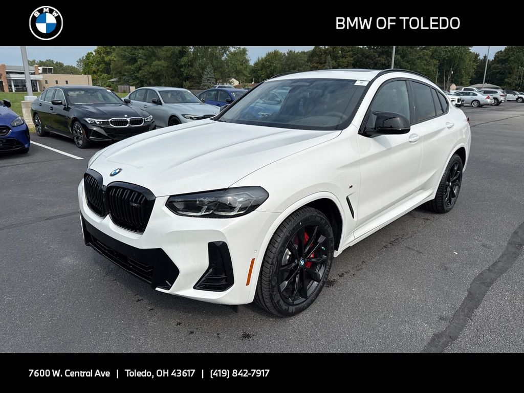 2025 BMW X4 SUV 