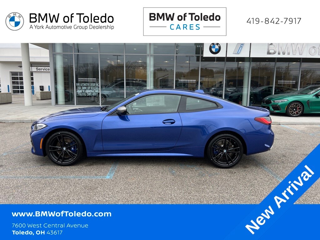 2023 BMW M440i Coupe 