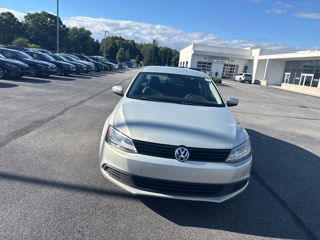 Used 2011 Volkswagen Jetta SE with VIN 3VWDX7AJ0BM049368 for sale in Toledo, OH