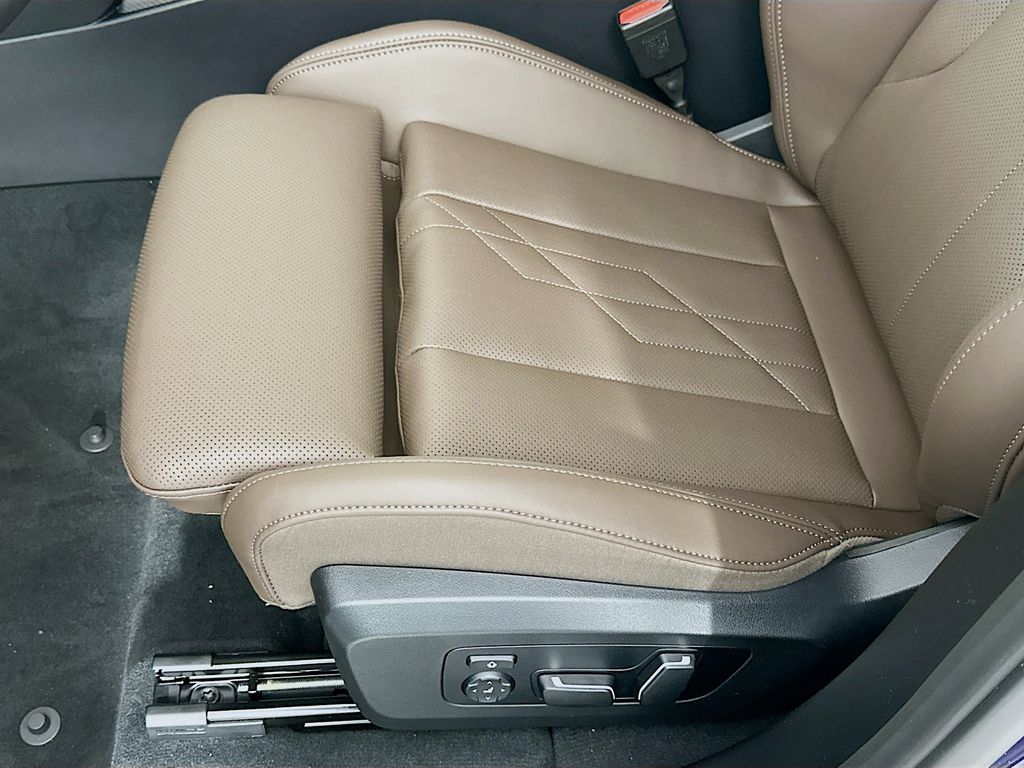 2026 BMW X3 30 - Photo 22