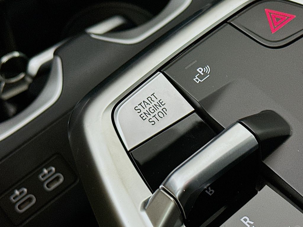 2026 BMW X1 28i - Photo 17