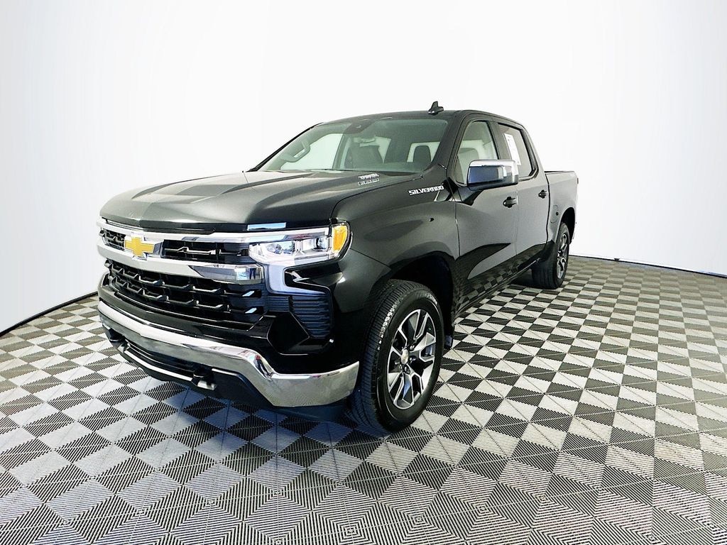 Used 2024 Chevrolet Silverado 1500 LT Truck Crew Cab