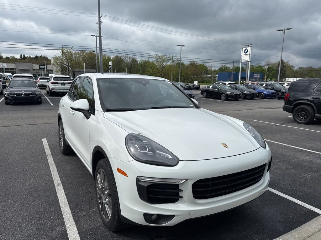 2016 Porsche Cayenne Base