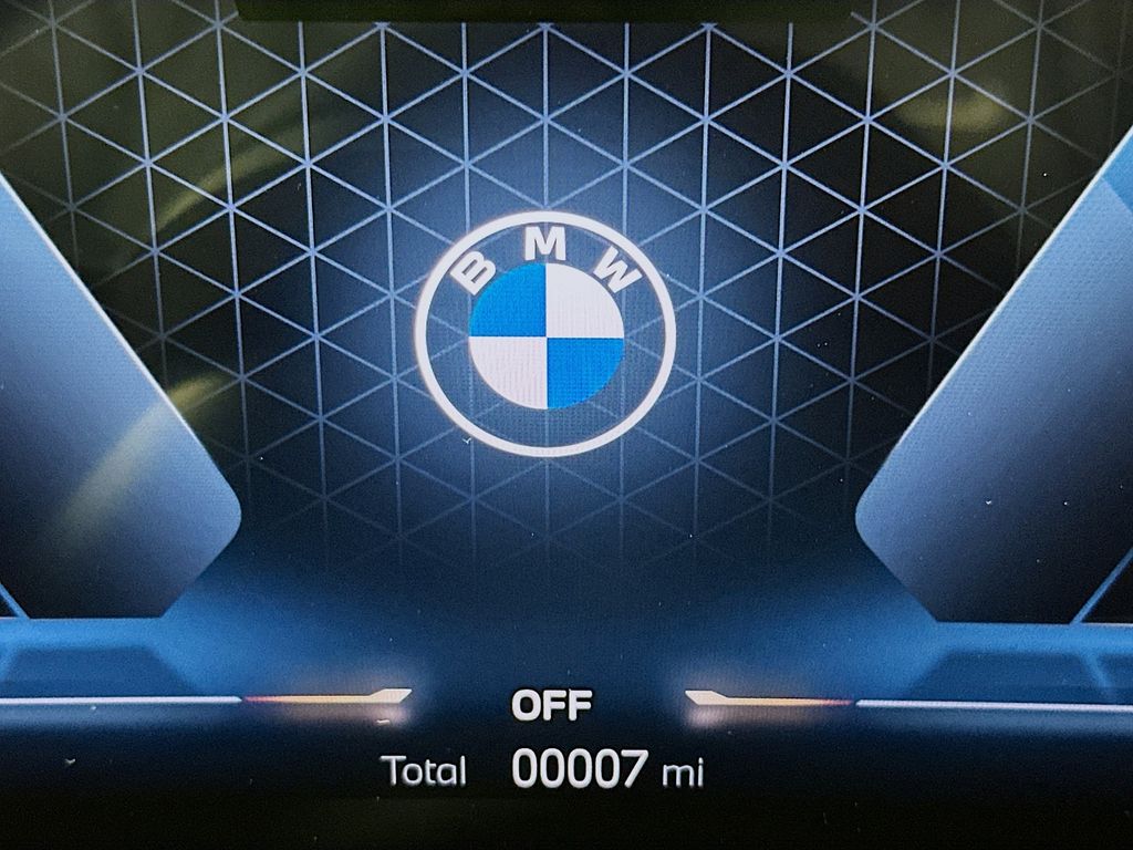 2026 BMW X3 30 - Photo 13