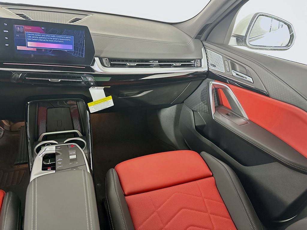 2025 BMW X2 28i - Photo 29