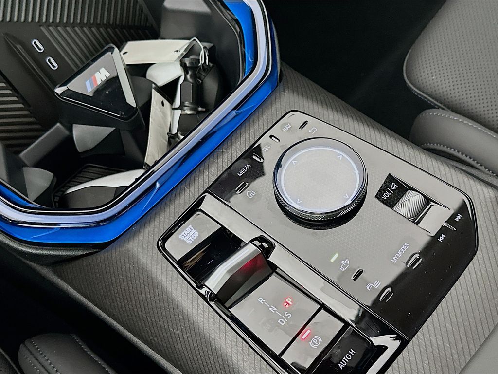 2025 BMW X3 30 - Photo 19