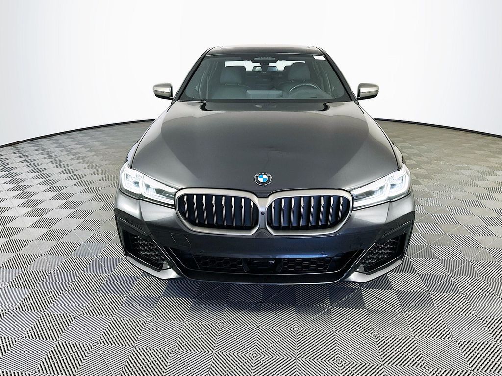 2023 Bmw M550i xDrive photo 3